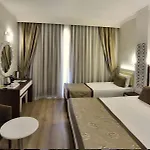 J'adore Deluxe & Ultra 5* Side