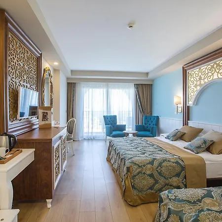 J'adore Deluxe & Ultra Szálloda