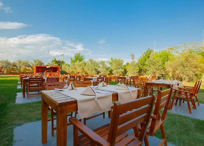 J'adore Deluxe & Ultra Hotel 5*