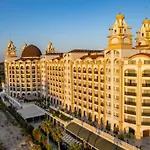 J'adore Deluxe & Ultra Otel 5*