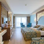 J'adore Deluxe & Ultra Otel