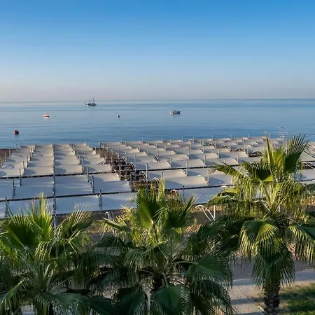 J'adore Deluxe & Ultra 锡德