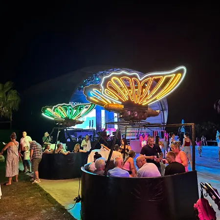 J'adore Deluxe & Ultra Ξενοδοχείο