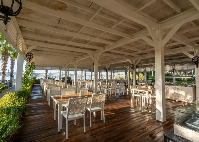 J'adore Deluxe & Ultra