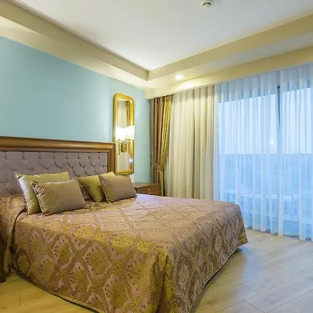 J'adore Deluxe & Ultra ホテル 5*