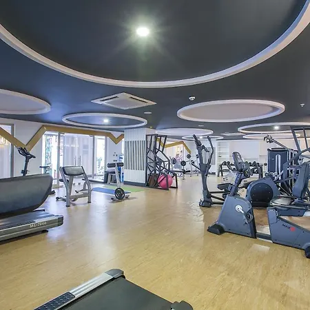 ホテル J'adore Deluxe & Ultra 5*