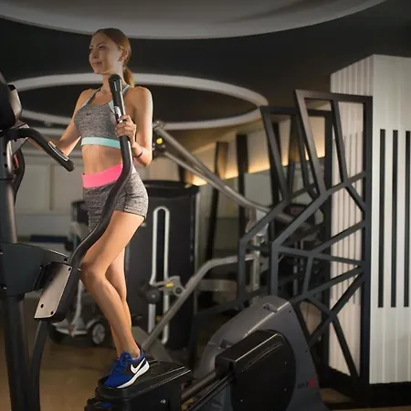 ホテル J'adore Deluxe & Ultra