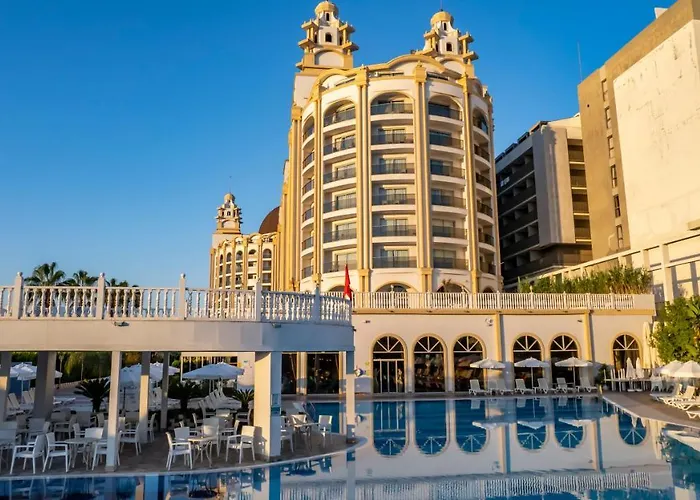 Hotel J'adore Deluxe & Ultra 5*