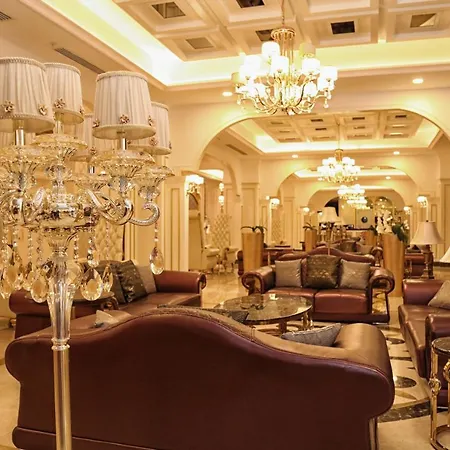 J'adore Deluxe & Ultra Hotell Side