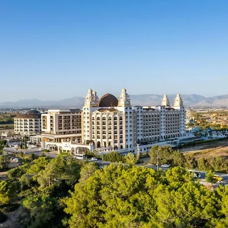 J'adore Deluxe & Ultra Hotell 5*