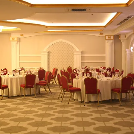 J'adore Deluxe & Ultra Hotell Side