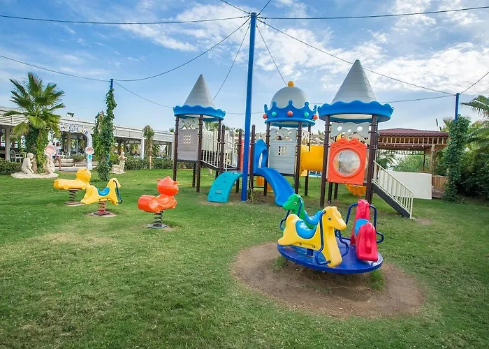 J'adore Deluxe & Ultra 5* Side