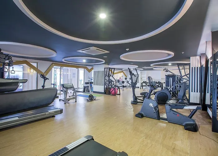 Hotel J'adore Deluxe & Ultra 5*