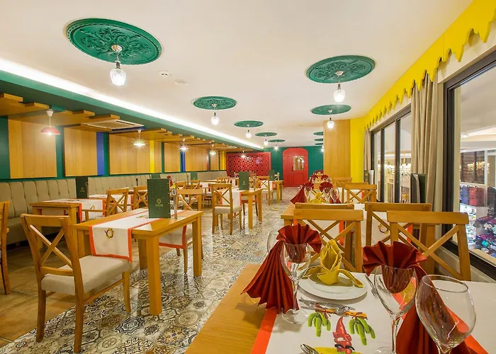 J'adore Deluxe & Ultra 5* Side