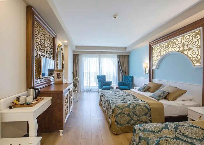 J'adore Deluxe & Ultra Hotel