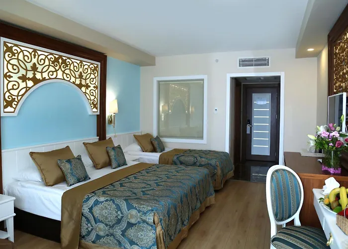 Hotel J'adore Deluxe & Ultra